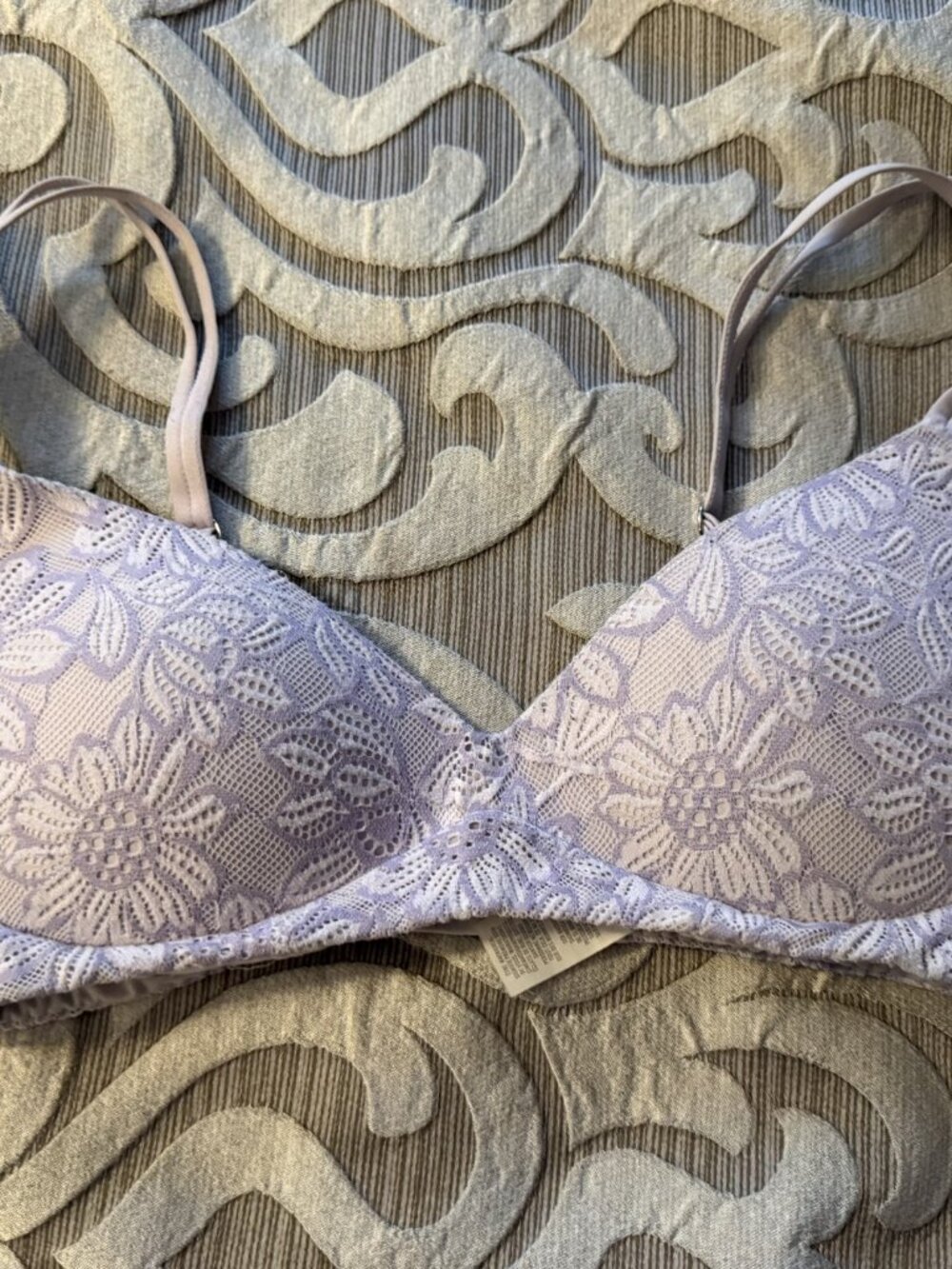 Aerie Sunnie Wireless Bra 32B Lavender Floral Real Good Lightly Lined Seamless